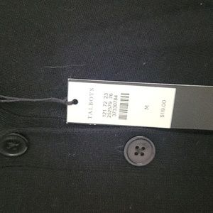 Talbots new black light weight sweater, still has tags 0n it.